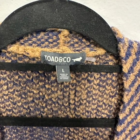 Toad&Co cabin fever Blue and Brown Plaid Cardigan! Size large! - Picture 4 of 7